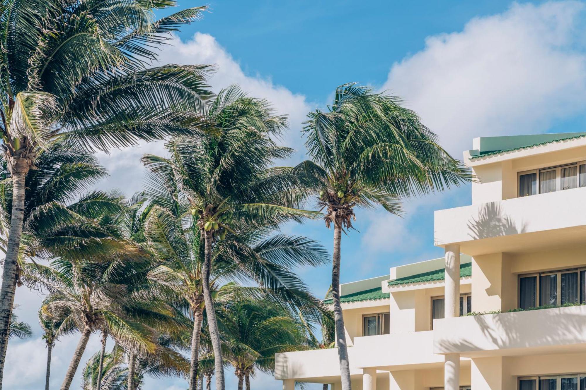 Iberostar Selection Cancun (Adults Only) Hotel Exterior photo